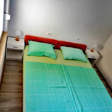 Lägenhet 7 Palmi Novigrad